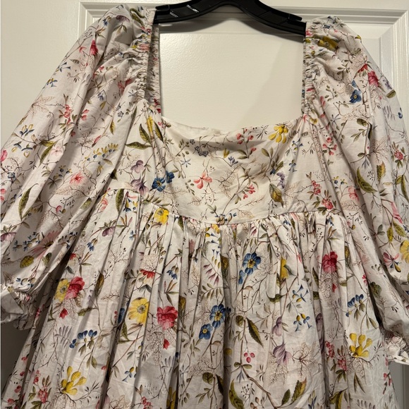 Selkie Floral Puff Sleeve Dress - Picture 4 of 7